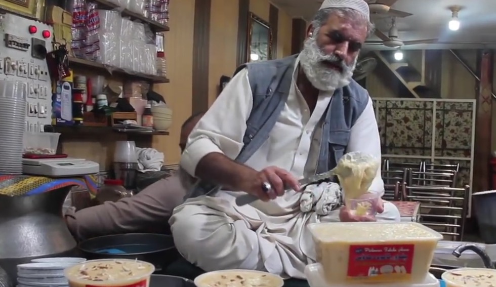 أشهر المطاعم الشعبية في باكستان